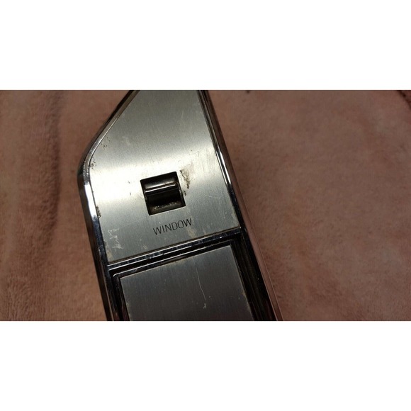 1987 Mercury Marquis OEM Passenger RH Side REAR Window Control Switch Ashtray - Picture 2 of 8